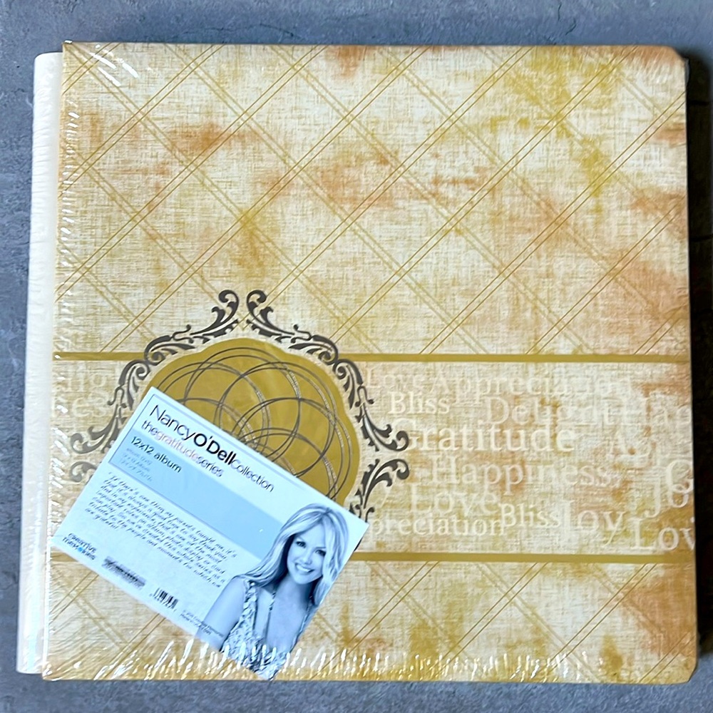 Creative Memories 12x12 Album Coverset - Gratitude - Nancy O’Dell series
